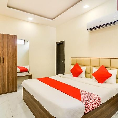 OYO 28789 Hotel Adarsh Bilāspur Exterior foto