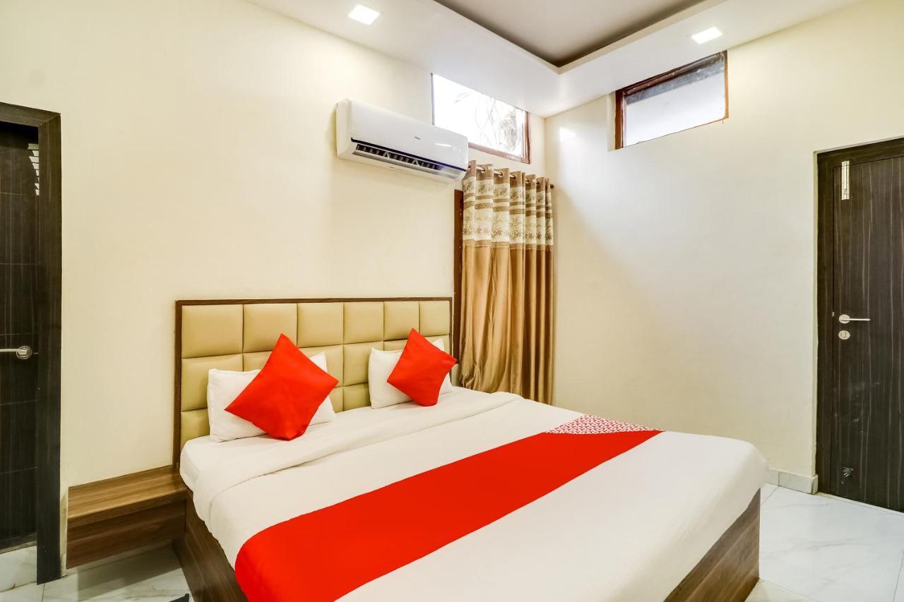 OYO 28789 Hotel Adarsh Bilāspur Exterior foto