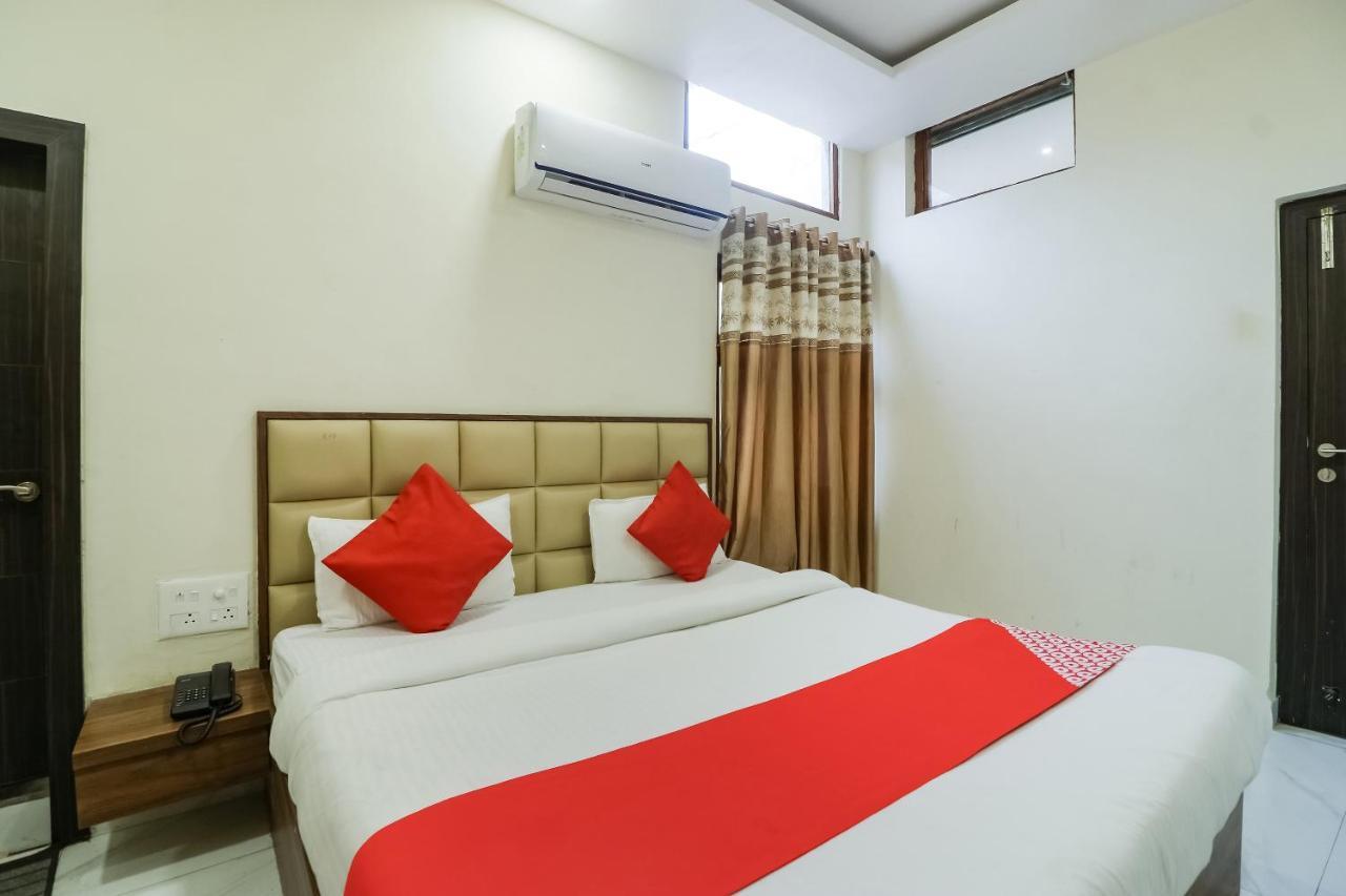 OYO 28789 Hotel Adarsh Bilāspur Exterior foto